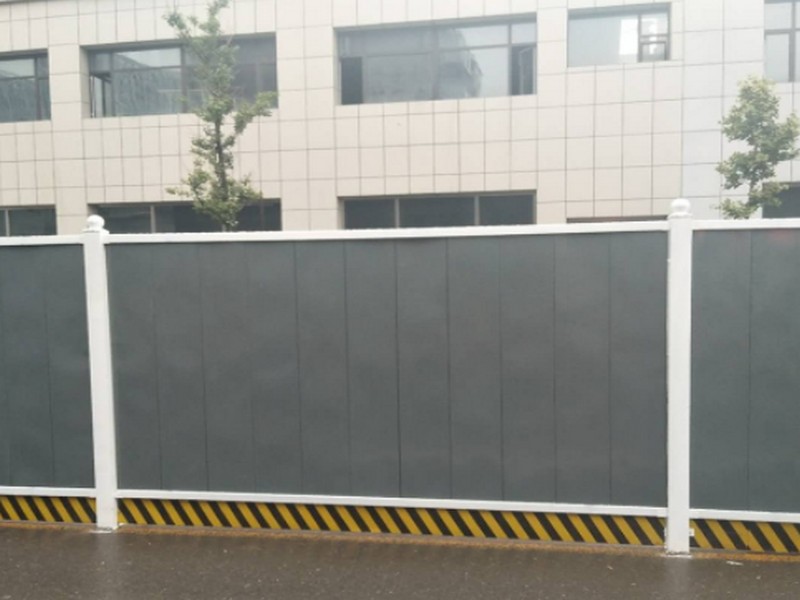 彩钢房山施工围挡